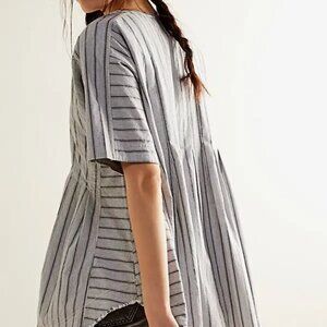 NEW FREE PEOPLE  We The Free Sammi Babydoll Top - Black and White Combo Size S